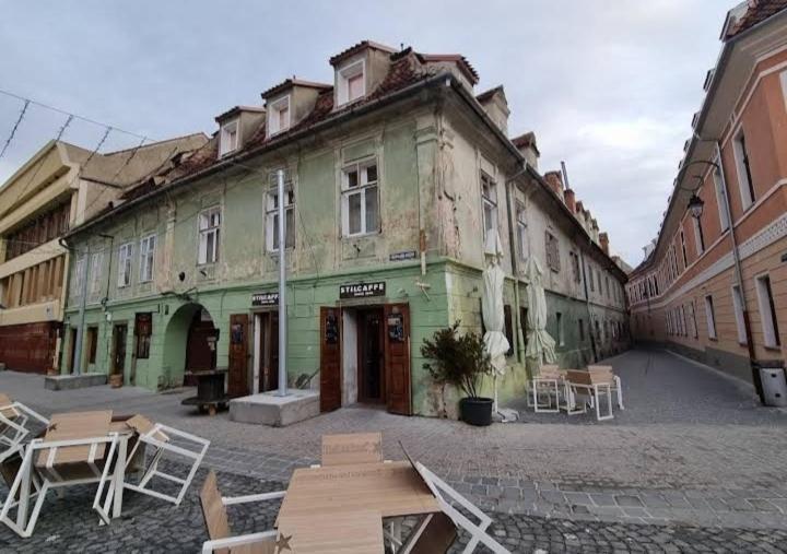 Piata Sfatului Pietonal Apartment Braşov Exteriör bild